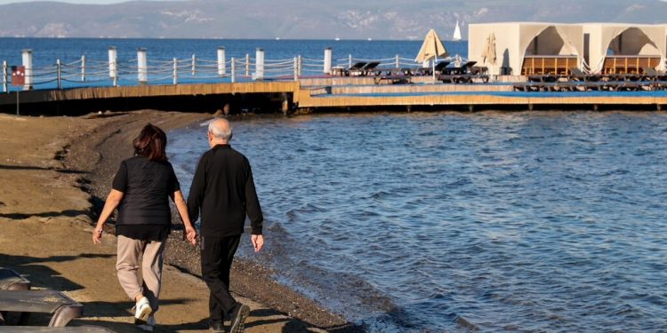 زعيم المعارضة التركية: فيروس انعدام المحبة ينتشر بين الأتراك