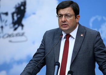 حزب الشعب الجمهوري يدعو إلى إجراء استفتاء على نظام الحكم