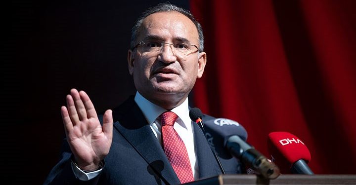 وزير العدل التركي يرفض انتقاد القضاة