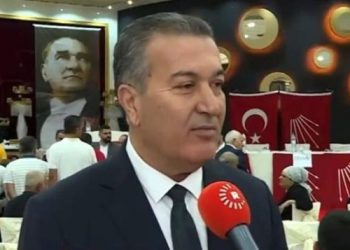 تركيا.. التحقيق مع سياسي تركي قال إن ديار بكر “جزء من كردستان”