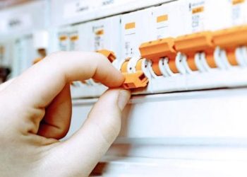 انقطاع الكهرباء سيصل إلى 8 ساعات في إسطنبول