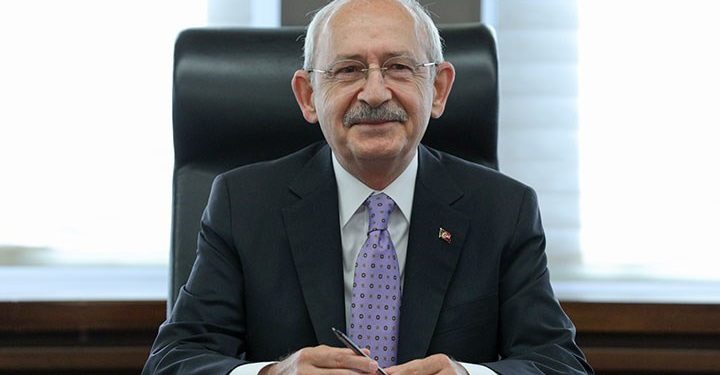 زعيم المعارضة يقول إنه لا يحب القصور.. هل يقصد أردوغان؟