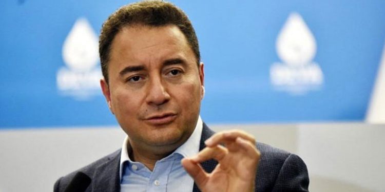 باباجان: يجب أن نطبق أعلى معايير الاتحاد الأوروبي