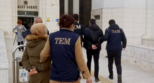 تركيا.. اعتقال 14 بينهن طالبات في حملة أمنية ضد حركة الخدمة