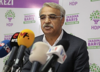 سنجار: حكومة أردوغان مستمرة بفضل سياسات الصراع والحرب