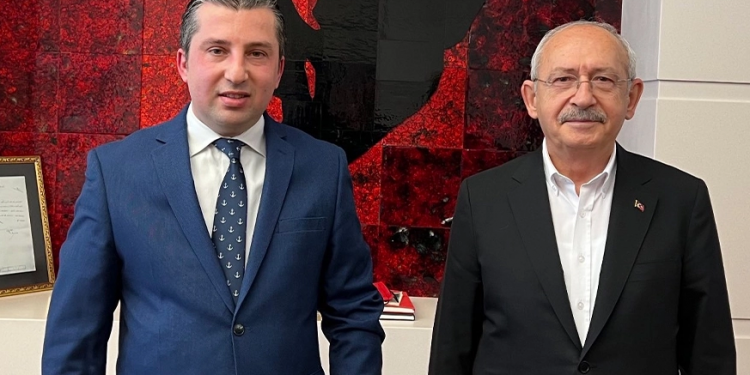 تركيا.. اعتقال ممثل حزب الشعب الجمهوري لدى الولايات المتحدة