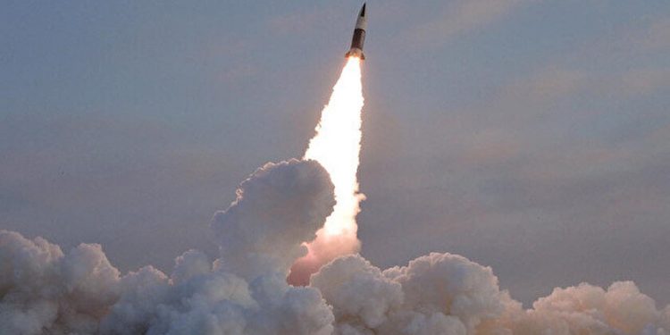 تركيا تختبر أول صاروخ باليستي محلي الصنع