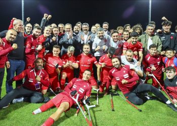 المنتخب التركي لكرة القدم للمبتورين يصل إلى المباراة النهائية لكأس العالم