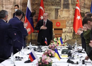 الخارجية الروسية: موسكو تعمل على تطبيع العلاقات بين تركيا وسوريا