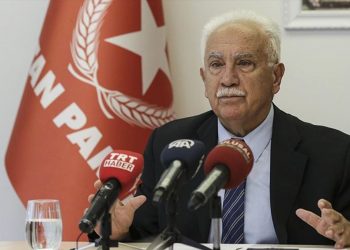 تركيا.. زعيم الحزب الوطني يدعم وزير الداخلية وينتقد حزب أردوغان