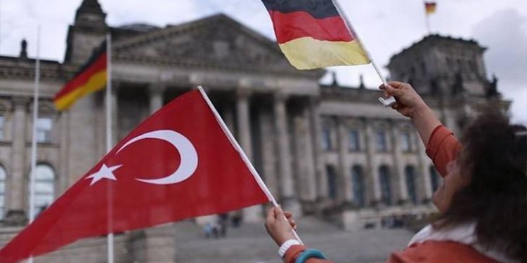 ألمانيا تدعو تركيا إلى مراعاة القانون الدولي في عملياتها العسكرية