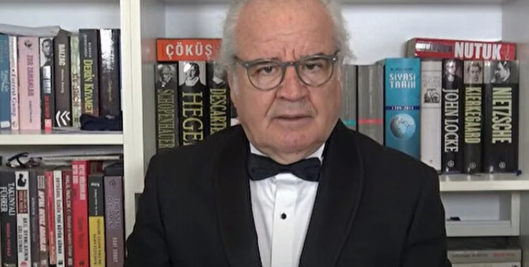 تركيا.. السلطات تهدد صحفيًا باعتقاله بالقوة رغم خضوعه لجراحة بالقلب  