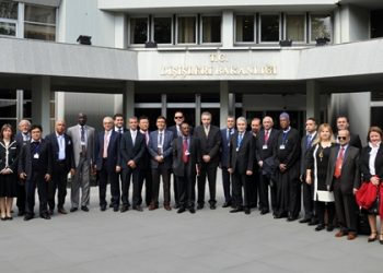 معلومات مذهلة حول عالم القناصل الفخريين في تركيا