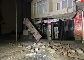 عاجل.. جرحى في زلزال بقوة 5.9 ريختر شمال غرب تركيا