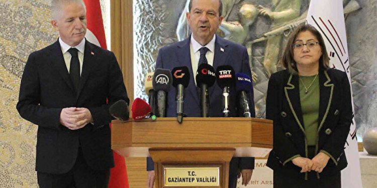 رئيس قبرص التركية: لا بديل عن سياسة الدولتين 