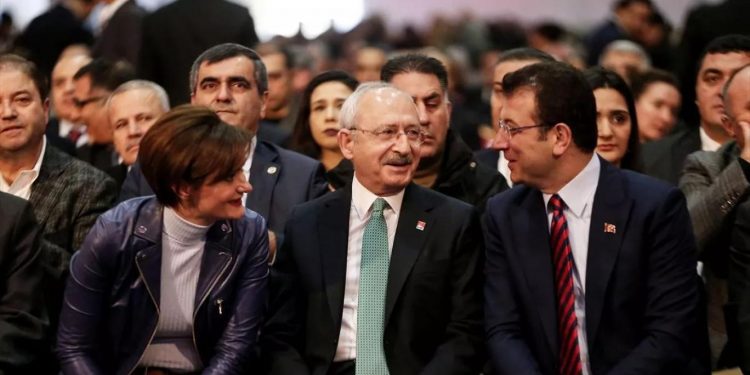 صحفي تركي: عمدة إسطنبول أخطر خصم لزعيم المعارضة