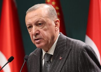 هل يقبل “أردوغان” عضوية السويد وفنلندا في “الناتو” بعد العملية عسكرية ضد الأكراد؟