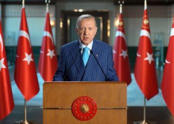 أردوغان: سنكسر عنق التضخّم مع بداية العام