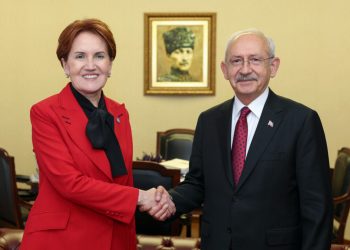 لقاء مفاجئ بين أكشنار وكيليتشدارأوغلو