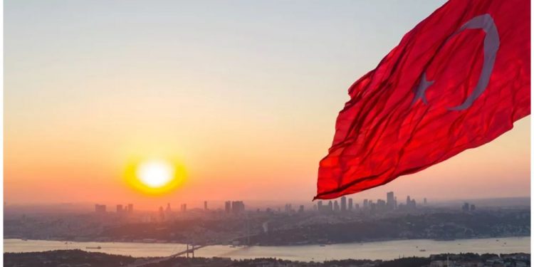 وكالة الطاقة الدولية: تركيا بين 10 دول رائدة عالميًّا بالطاقة المتجددة بحلول 2027