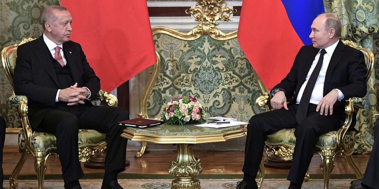 محادثات روسية تركية في إسطنبول حول سورية وأوكرانيا
