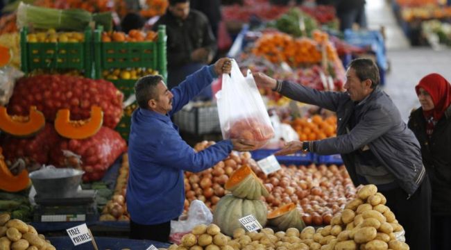 تضاعف أسعار الغذاء في تركيا رغم انخفاضها عالميا