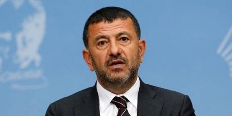 برلماني تركي معارض: لم ولن ننسَ تحقيقات الفساد والرشوة