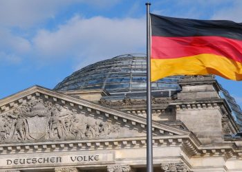 ألمانيا تستدعي السفير التركي