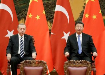 الأويغور يشكون في دعم تركيا