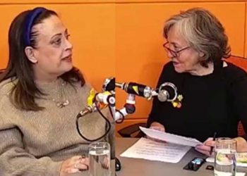 نجلة رجل أعمال تركي تثير الجدل 