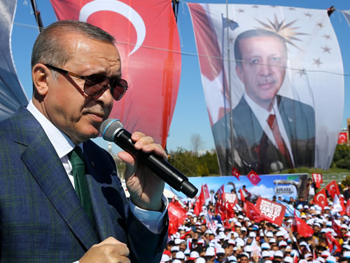 أردوغان يطلب العفو والأتراك: لن نسامحك!