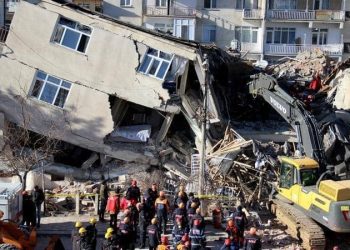 تركيا تعطل الدراسة في 5 مقاطعات جراء زلزال كهرمان مرعش