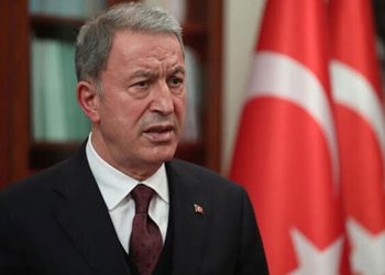 وزير الدفاع التركي يعلن عودة 10 آلاف سوري إلى بلادهم عقب الزلزال