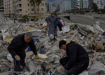 ارتفاع ضحايا زلزال تركيا إلى 41 ألفا