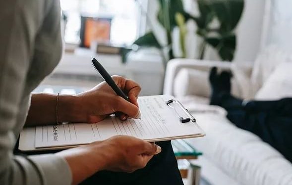 الصين تسجل أصغر إصابة بمرض ألزهايمر لشاب  