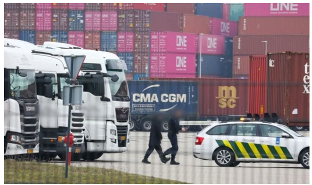 مخدرات بشاحنة مساعدات من هولندا إلى تركيا!