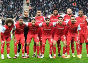 7 أندية تنسحب من الدوري التركي