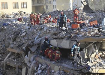 وفيات زلزال تركيا تبلغ 36187 