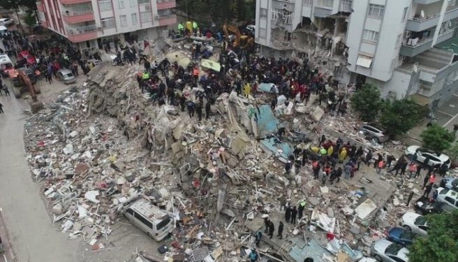 الهلال الأحمر التركي يدعو للتبرع بالدم لضحايا الزلزال