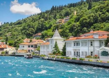 ملاك قصور مضيق البوسفور قلقون من زلزال إسطنبول