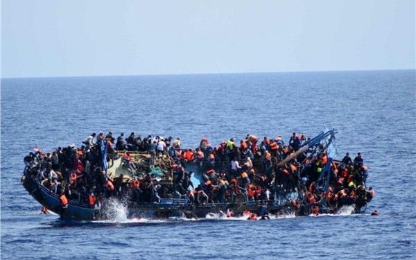 فقدان 34 مهاجرًا إثر غرق قارب قبالة سواحل تونس