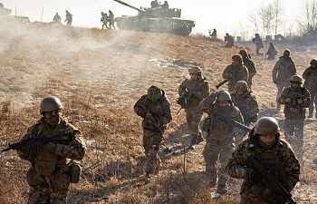 روسيا تكثف هجماتها على بخموت