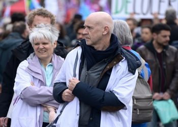 مباراة كرة قدم خيرية لمساعدة متضرري الزلزال في تركيا