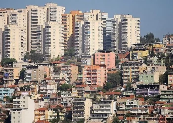 بي بي سي: القلق يعم إسطنبول بعد زلزال 6 فبراير