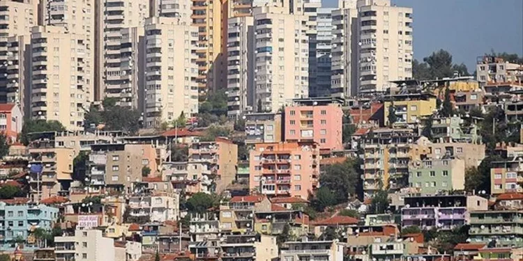 بي بي سي: القلق يعم إسطنبول بعد زلزال 6 فبراير