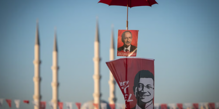 إسطنبول تكشف خطوط الصدع الانتخابي في تركيا