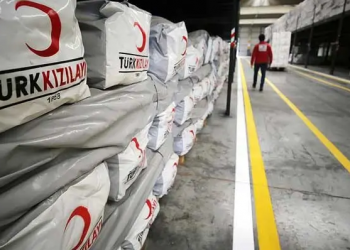 استطلاع: الهلال الأحمر التركي بالمركز الأخير من حيث الثقة