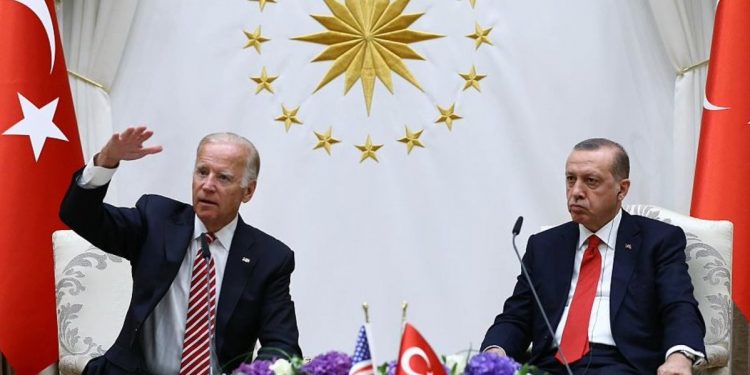 بايدن يتجاهل دعوة أردوغان مرة أخرى لحضور “قمة الديمقراطية”!
