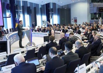 مؤتمر المانحين يتعهد بتقديم 6 مليار يورو إلى تركيا