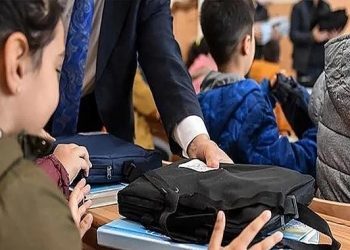 تركيا تكشف  عدد الطلاب المنقولين من 10 مدن دمرها الزلزال